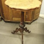 761 8201 PEDESTAL TABLE